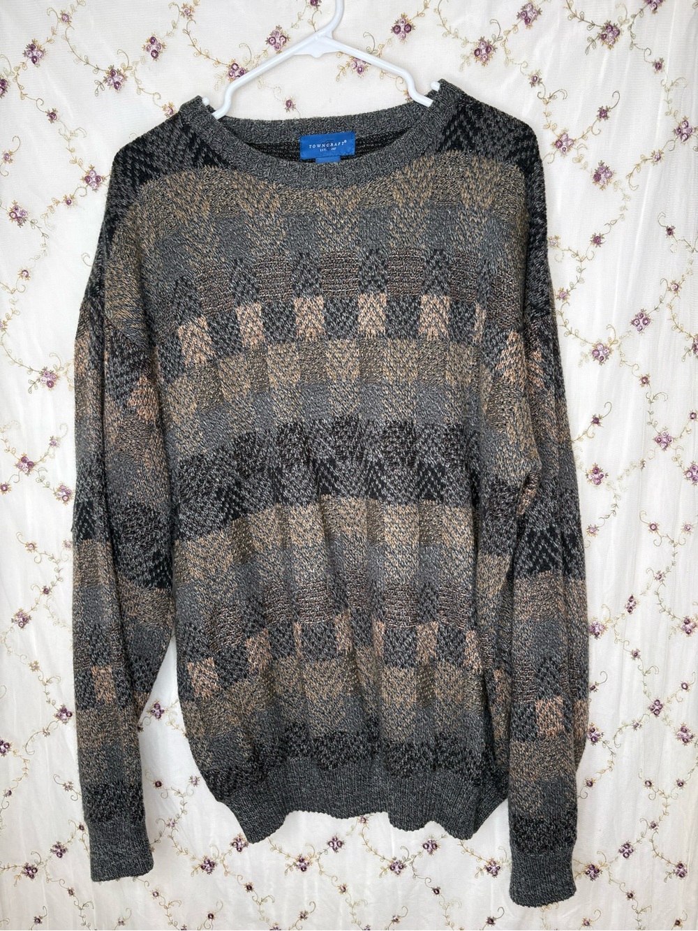 Towncraft Gray and Brown Patterned Crewneck Sweater